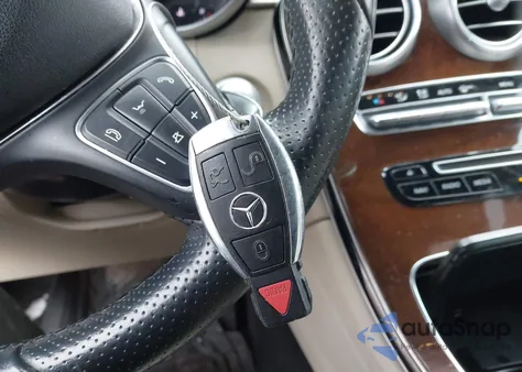 2018 Mercedes-Benz Glc 300 4Matic from USA, damaged, VIN WDC0G4KB0JV068251